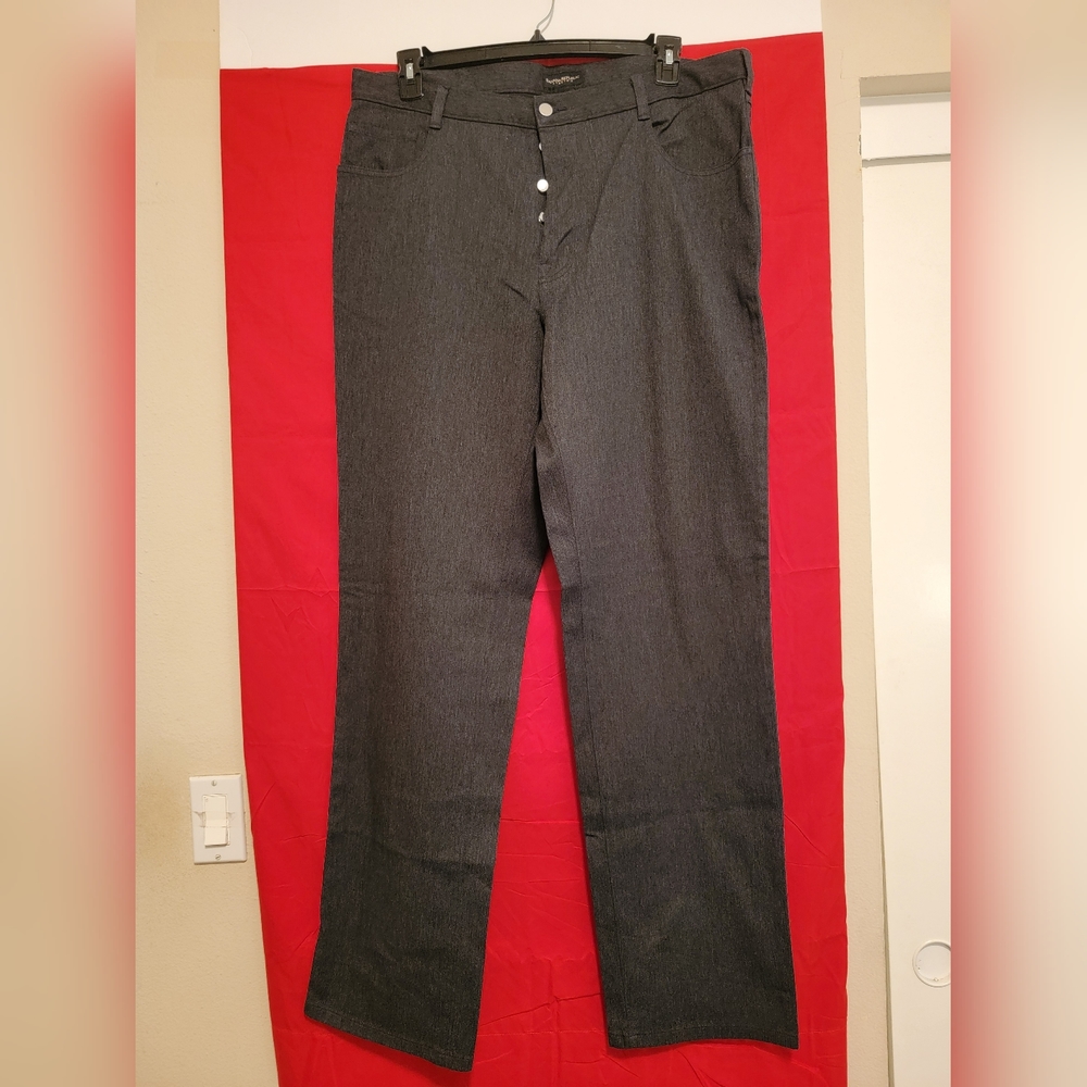 BANANA REPUBLIC Men's pants Size; 40 L